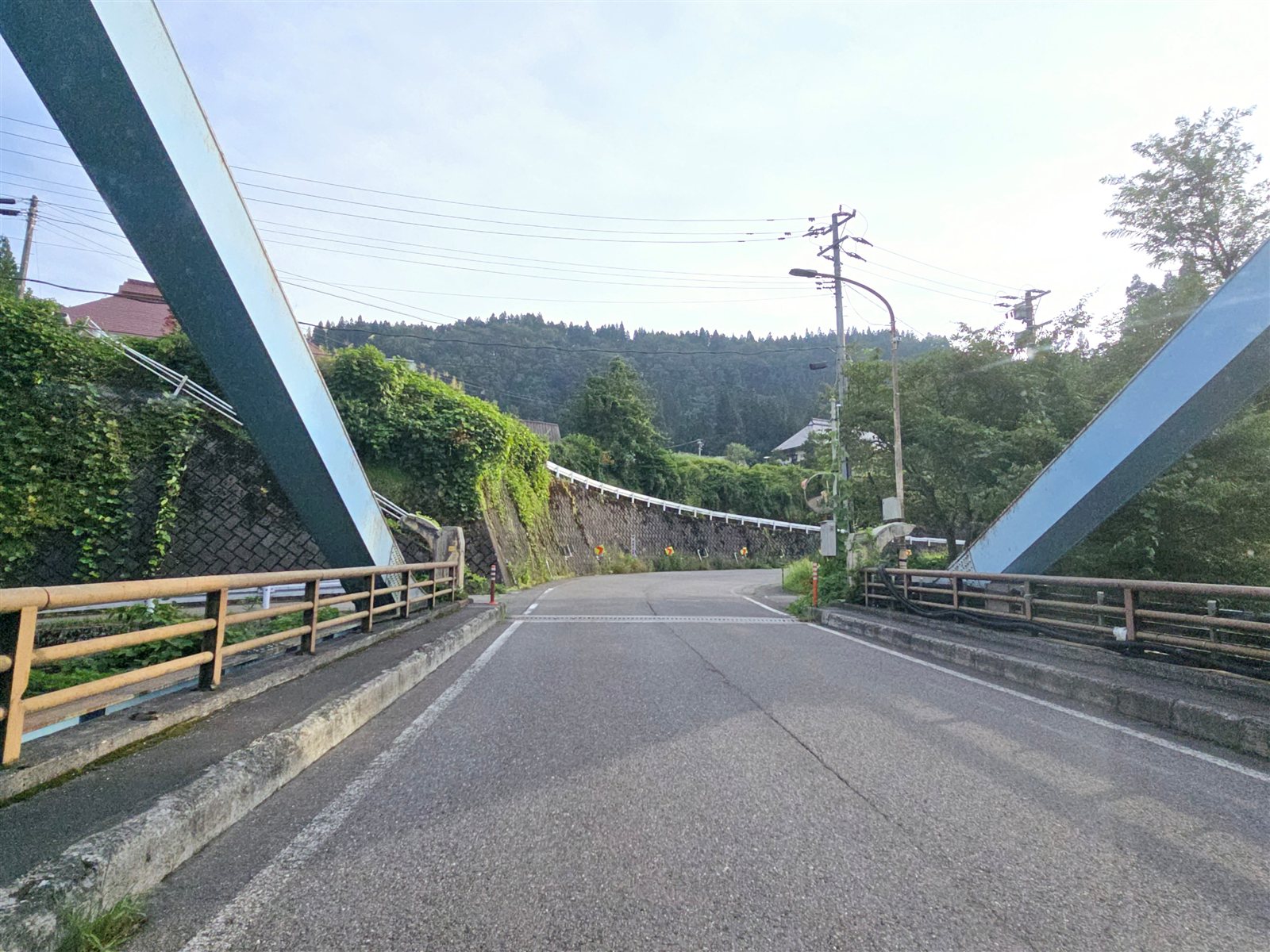トンネルから約4.3km付近、水沼橋出口